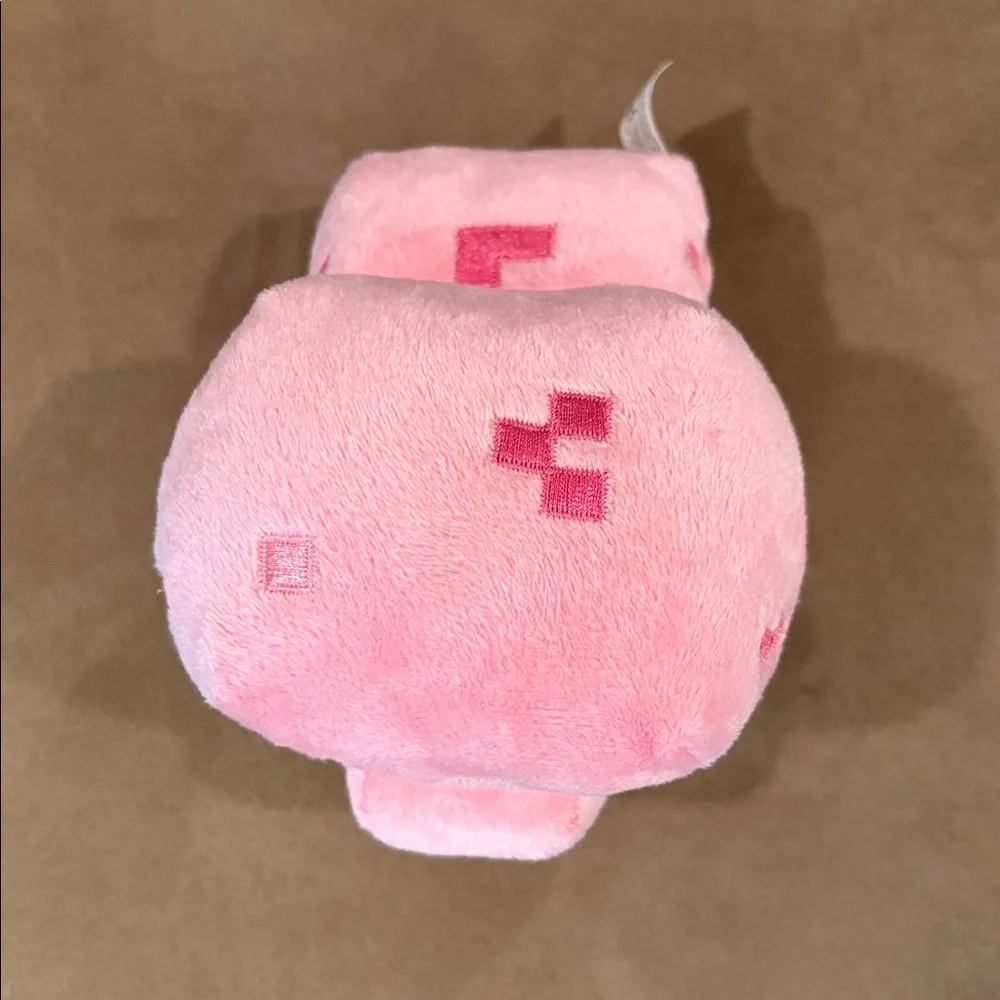 Minecraft Pink Pig Plush 🐷 - Picture 5 of 6